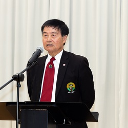 (981)王小龙大使出席屋伦华侨会所升旗仪式