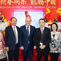 (998)《历史的记忆》1-3 纪念海外华人图片库上线1000期图片展;留给未来