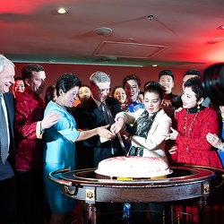 (995)《历史的记忆》1-6 纪念海外华人图片库上线1000期图片展;留给未来